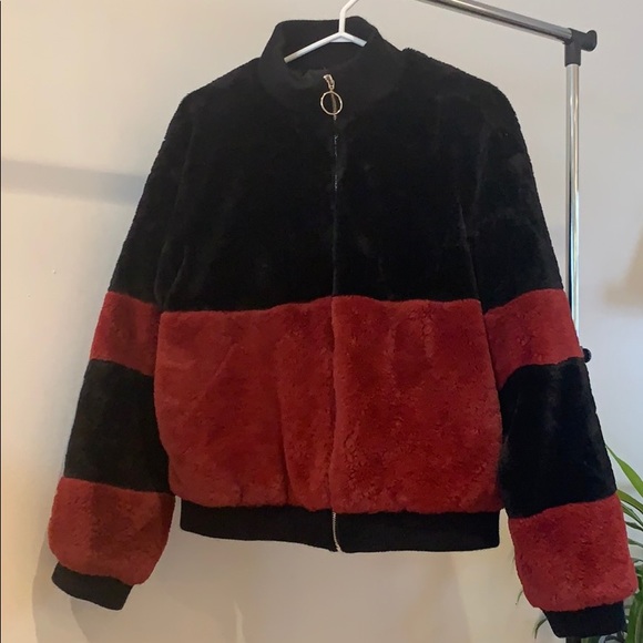 Forever 21 fuzzy bomber jacket - Picture 2 of 4